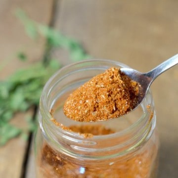 closeup of fajita seasoning on a spoon